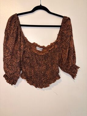 Urban Outfitters Smocked Puff Sleeve Crop Top Brown Animal Print Size L